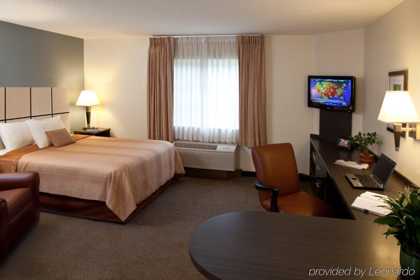 Sonesta Simply Suites Anaheim Гарден-Гров Номер фото